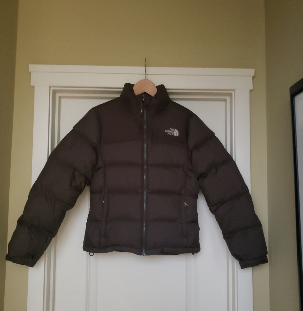 Northface 700 puffer jacket in dark brown